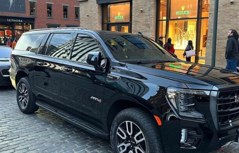 How much is a limo to Newark Airport