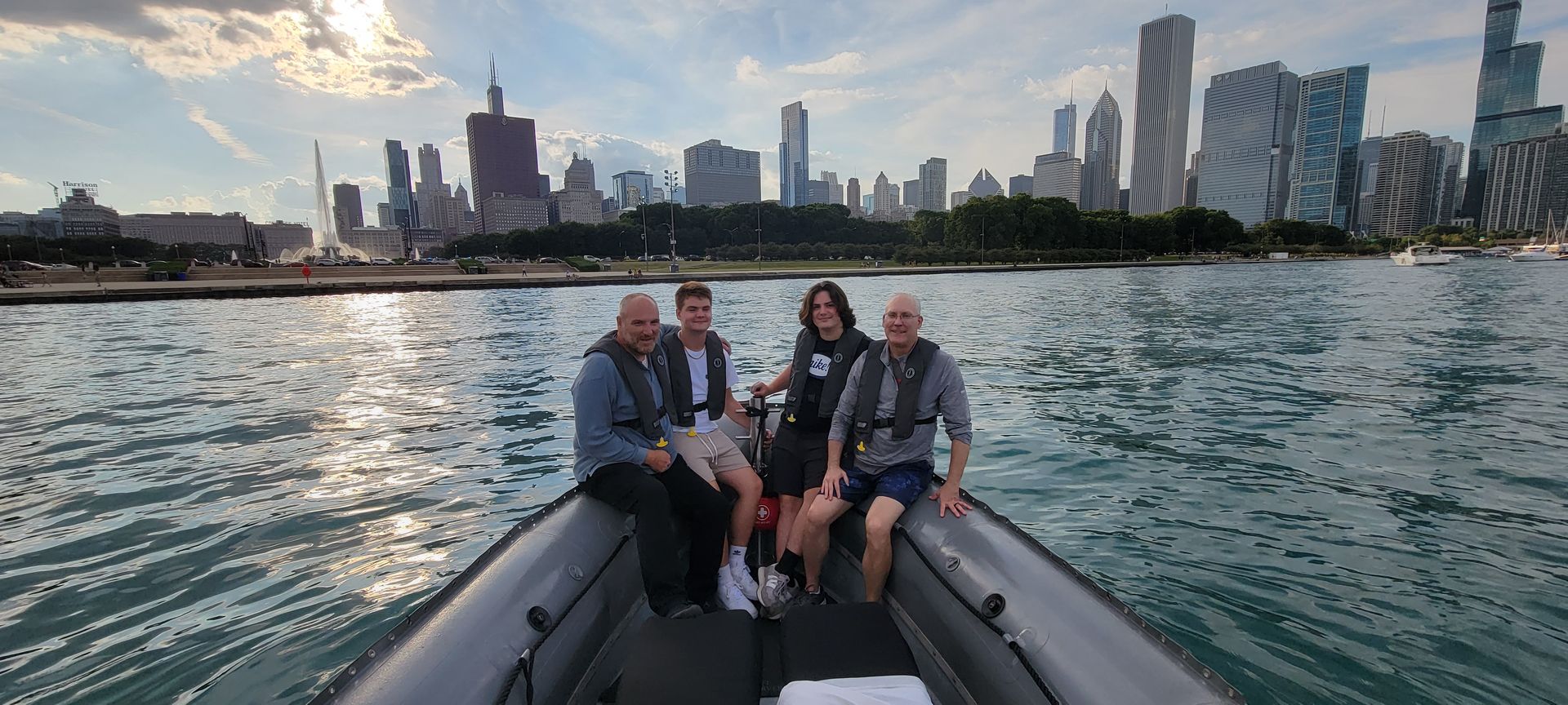 Blackhawk boat tours chicago private adventure speedboat tours