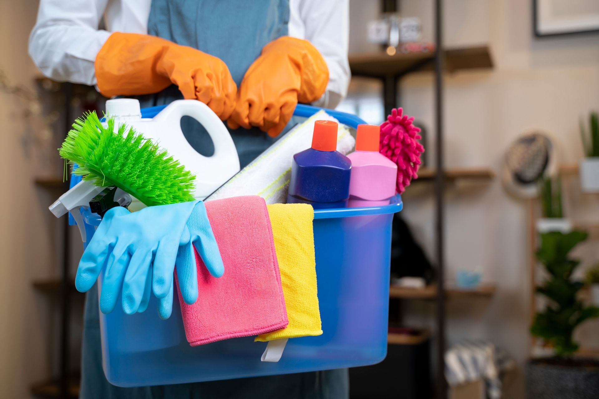 Hand with Cleaning Equipment — Dearborn, MI — Extra Cleaning Services LLC