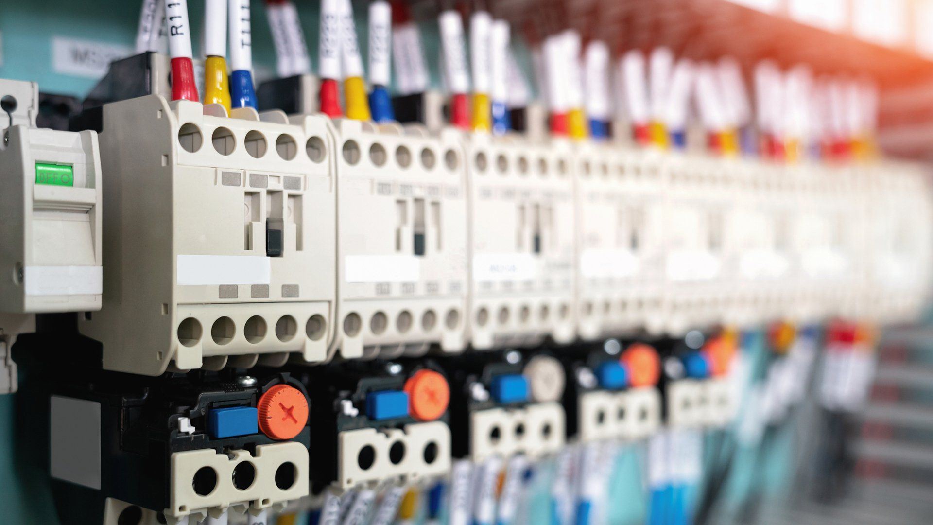 Electric Breaker — Norman, OK — Wade Electric Electric Breaker — Norman, OK — Wade Electric