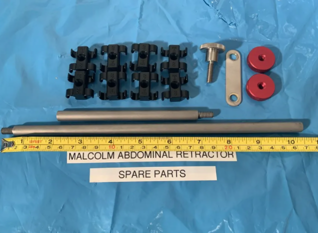 A pair of spare parts for malcolm abdominal retractor