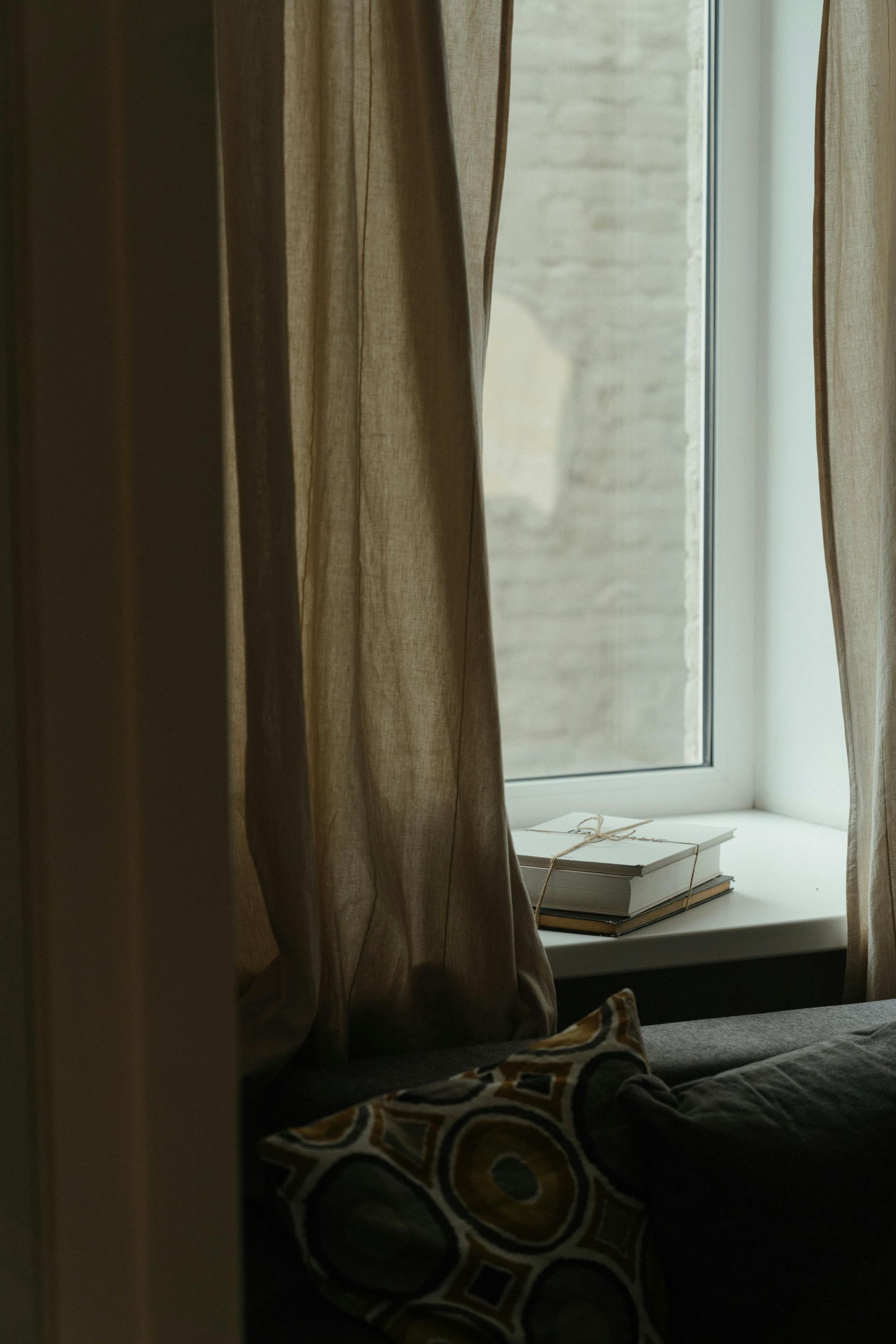 Made-to-measure skylight blinds for new build homes