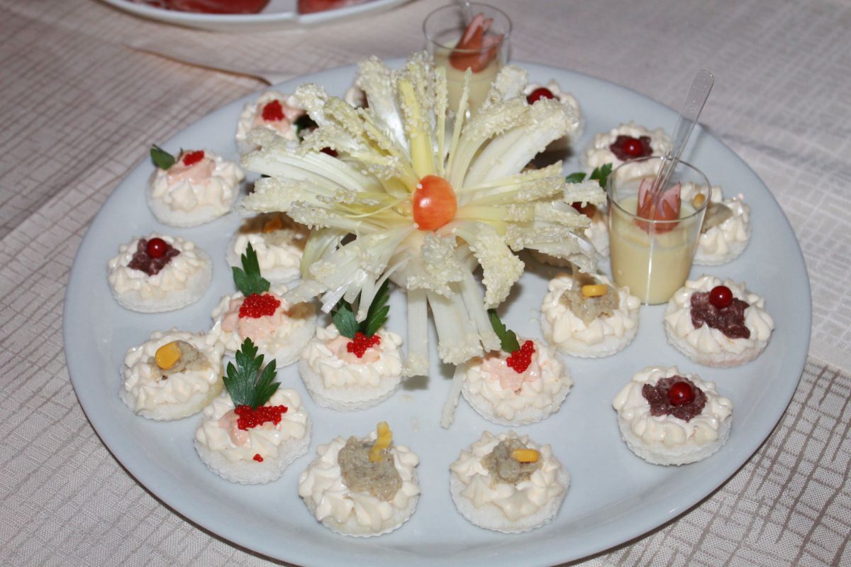 Tartine con ingredienti freschi e genuini