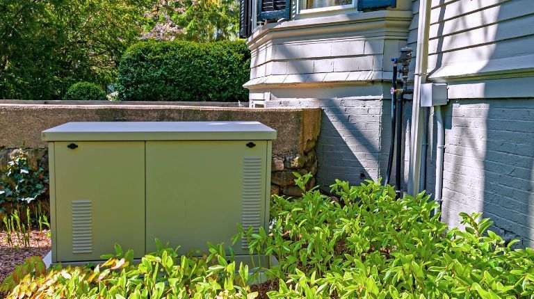 3 Advantages of Installing a Whole-Home Generator