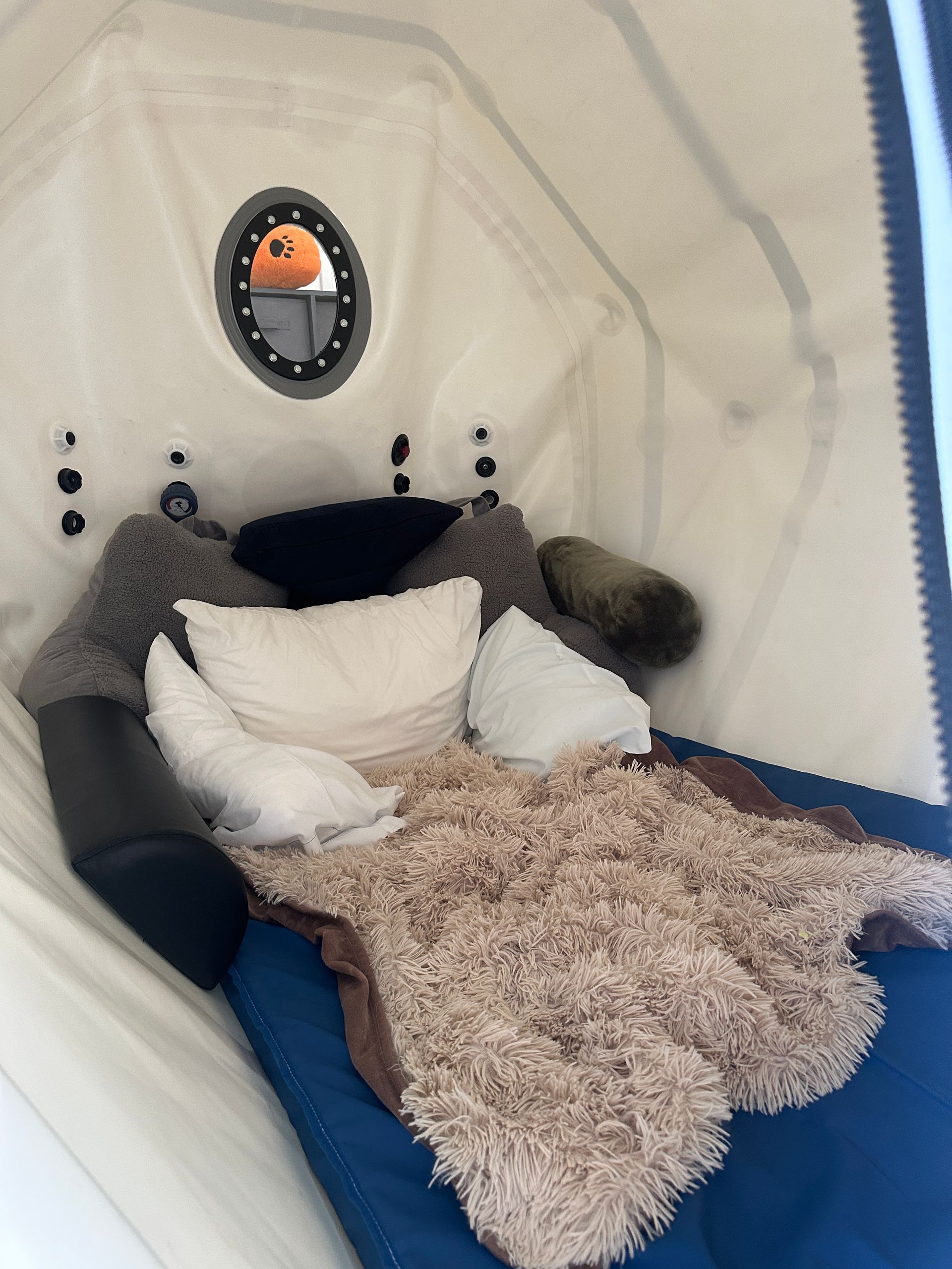HBOT - Hyperbaric Oxygen Therapy, fast wound healing hyperbaric therapy, post-surgery recovery HBOT, inflammation reduction hyperbaric therapy, pain relief HBOT, hyperbaric oxygen therapy for athletes, athletic recovery HBO