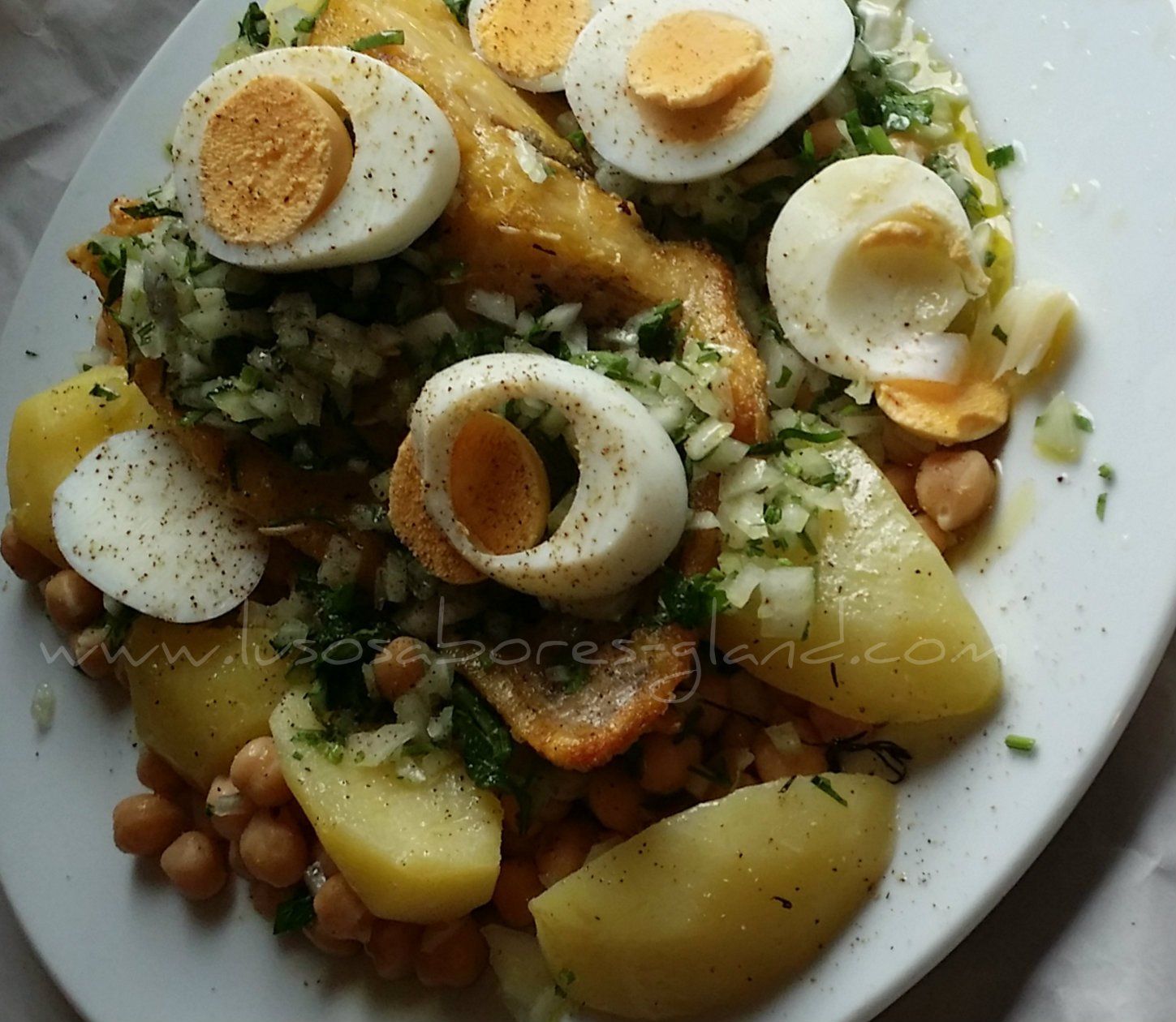 Bacalhau com grão