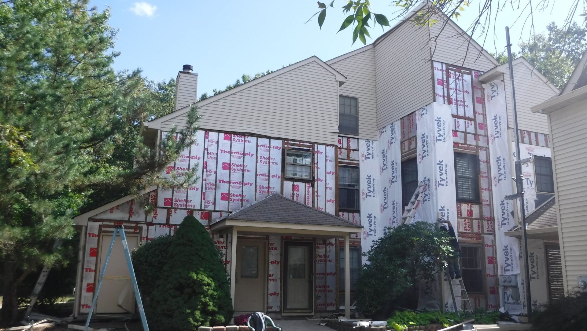 Vinyl siding project on residential building