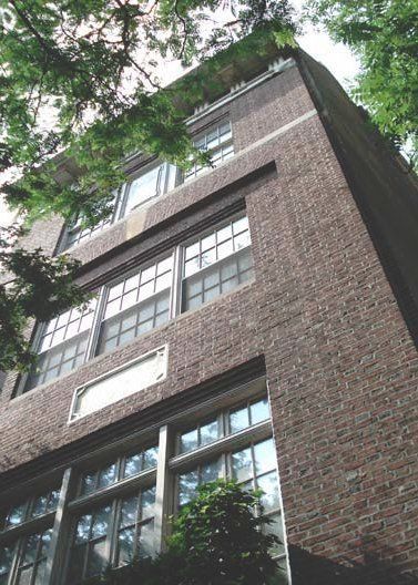 110 East 70th Street New York building