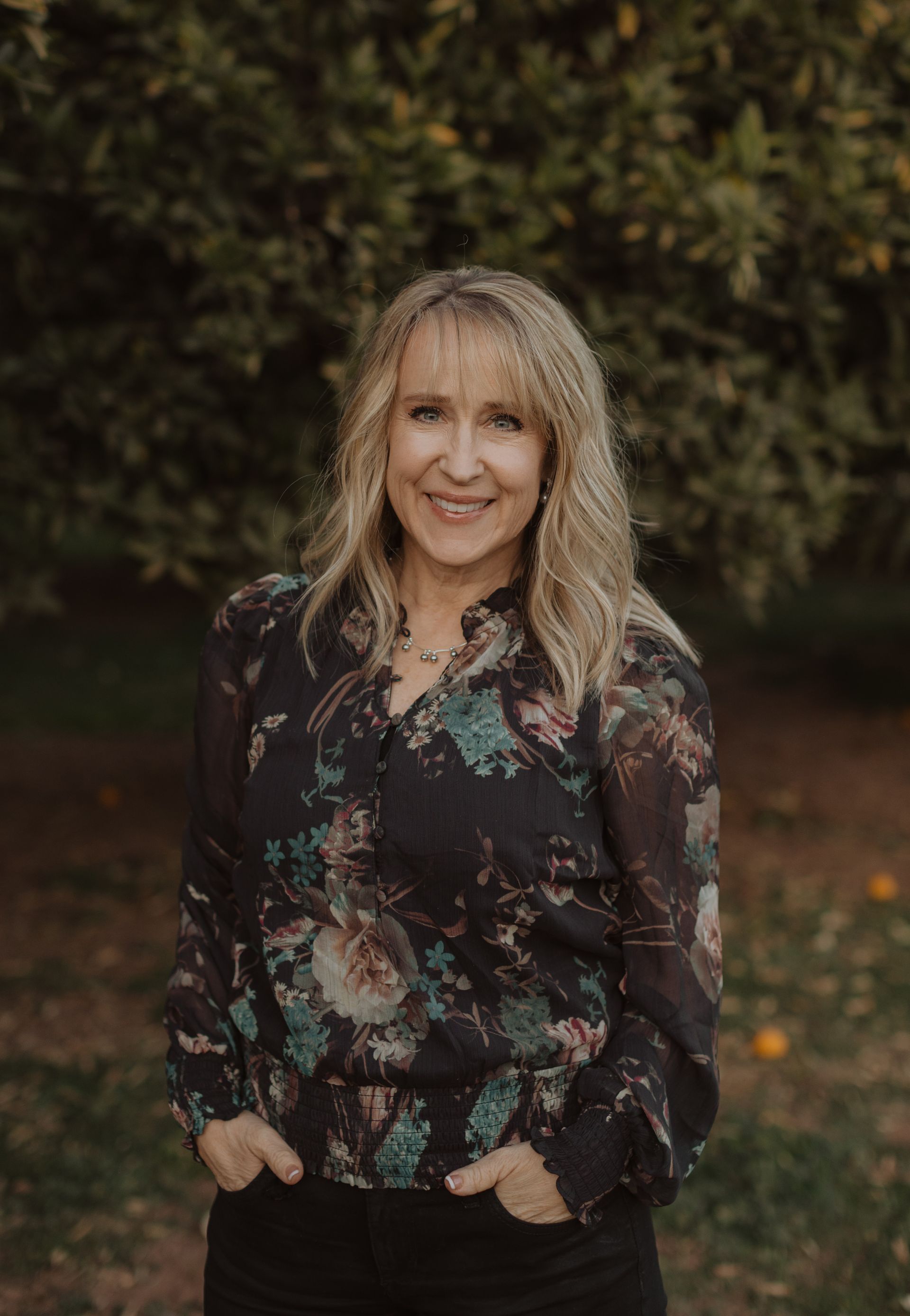 Lisa Lee, LAC Lisa Lee, LAC