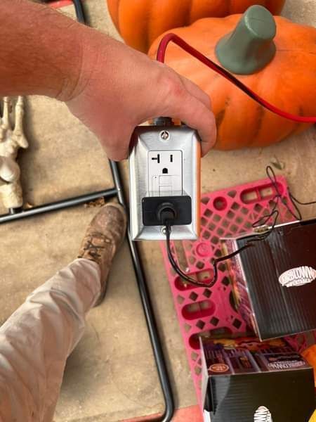 A Socket — Campbellsburg, IN — Twisted Electric LLC
