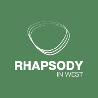 Een logo voor Rhapsody in het westen op een groene achtergrond