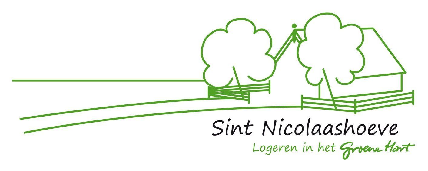 Een logo voor de Sint Nicolaashoeve toont een huis en bomen