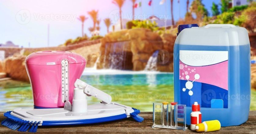 attrezzature per piscina