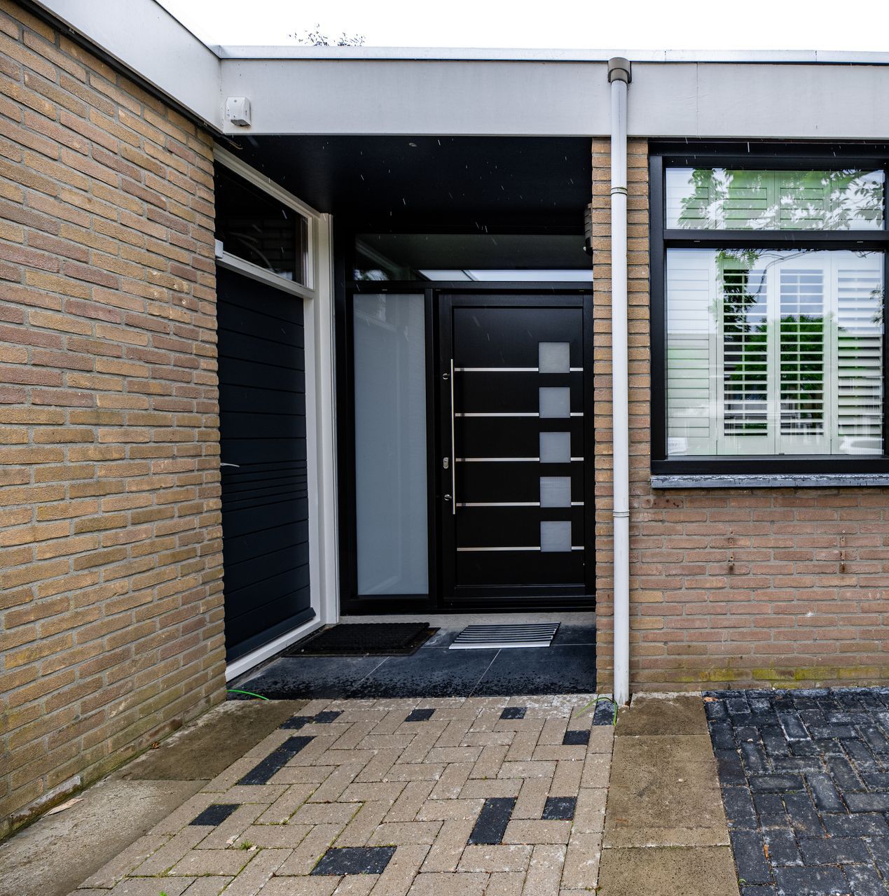 Project Foto 4 - Met RVS details