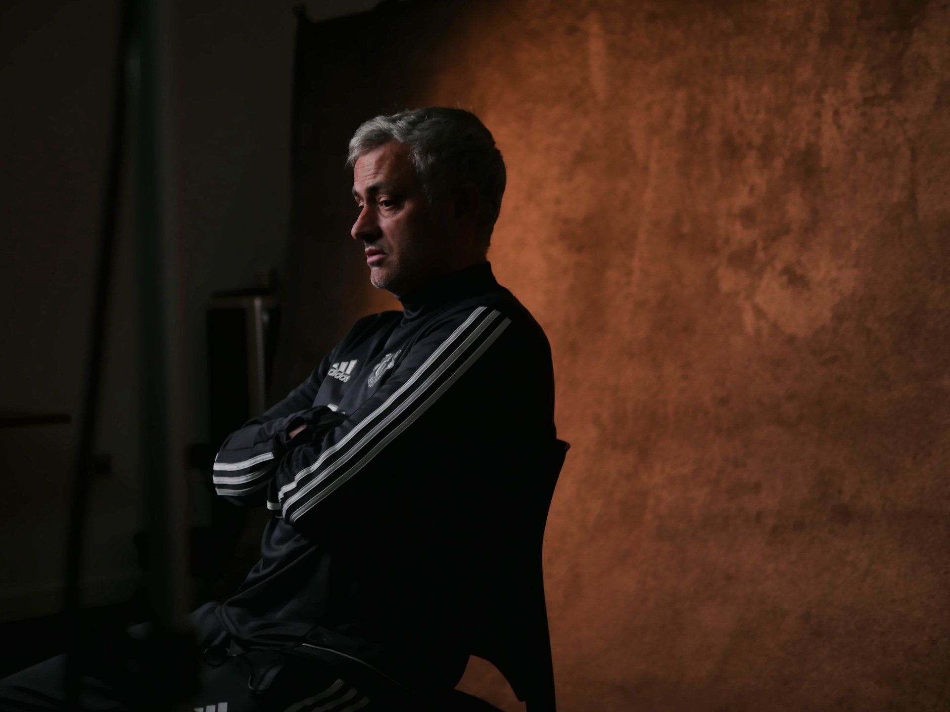 BTS Photo. José Mourinho in Bobby Robson: More Than a Manager