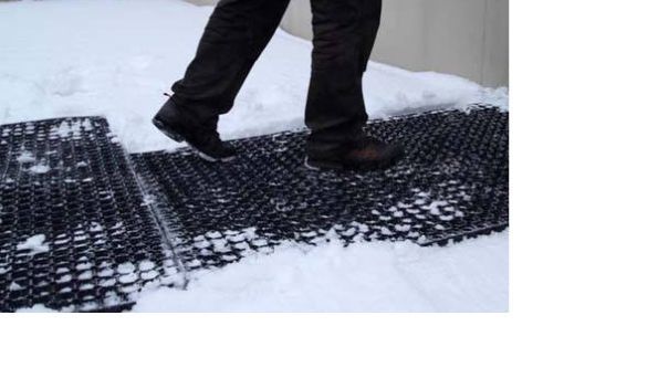 Grass green rubber matting systems