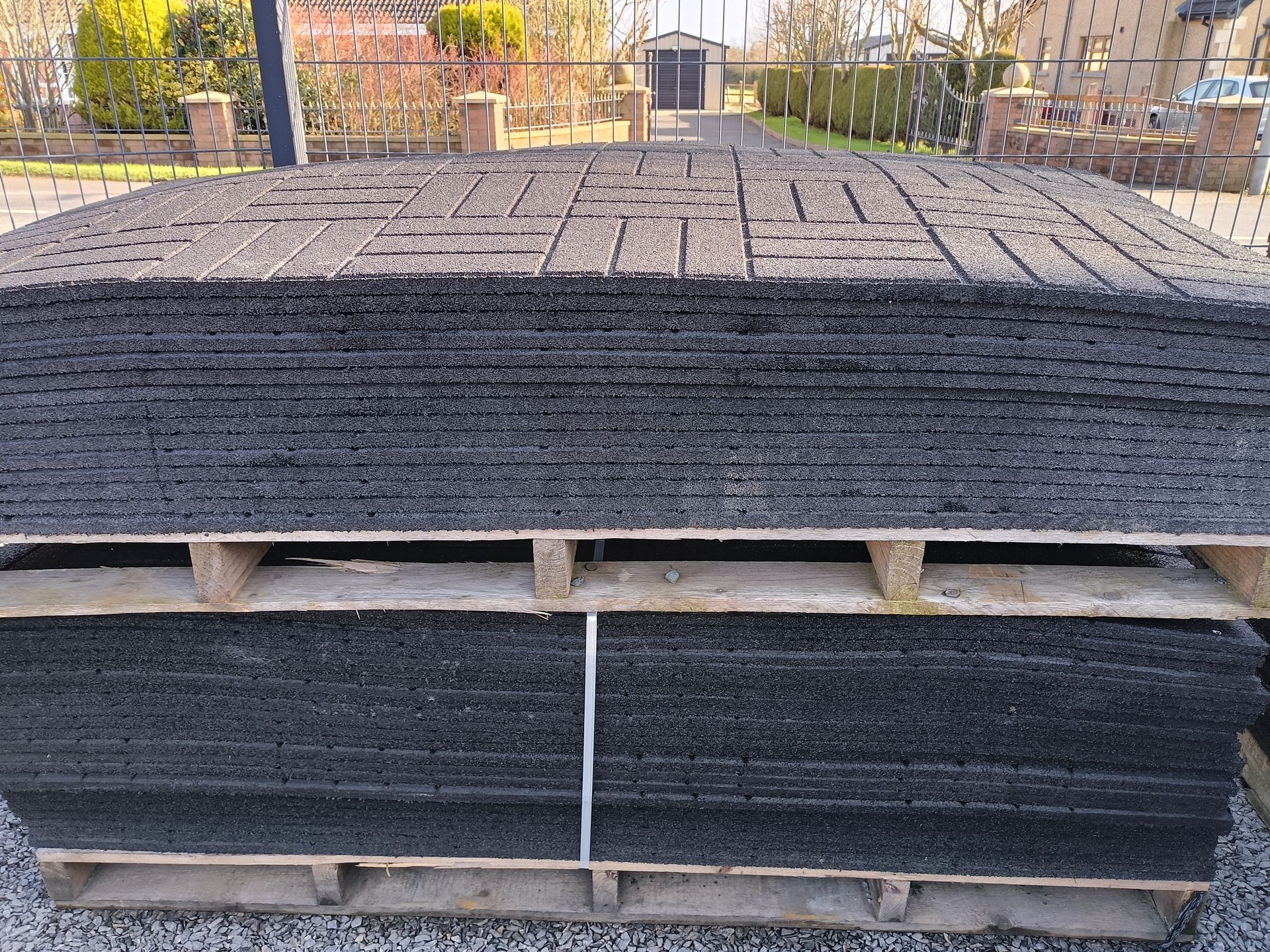 Grass green rubber matting systems