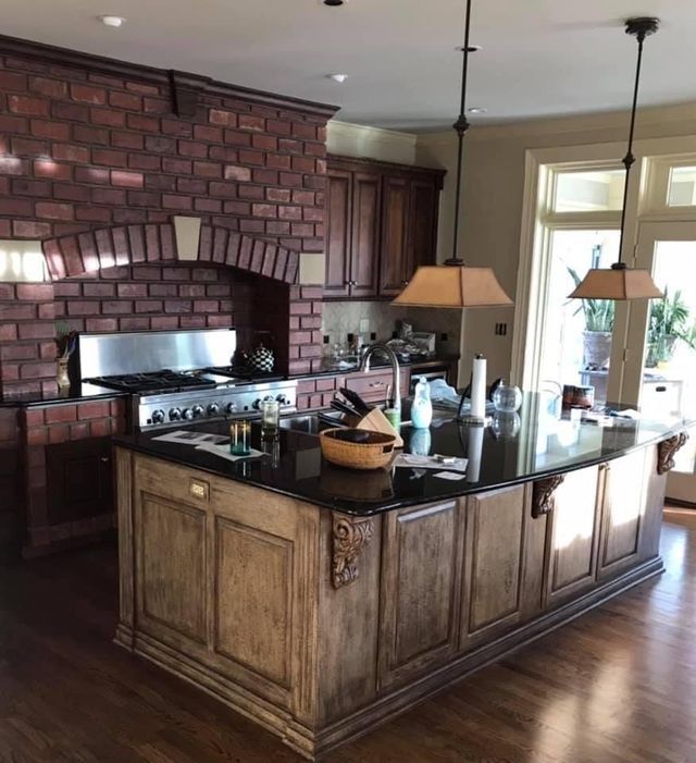 Custom Cabinet Finishes in Leawood, MO | Macaluso Custom Design