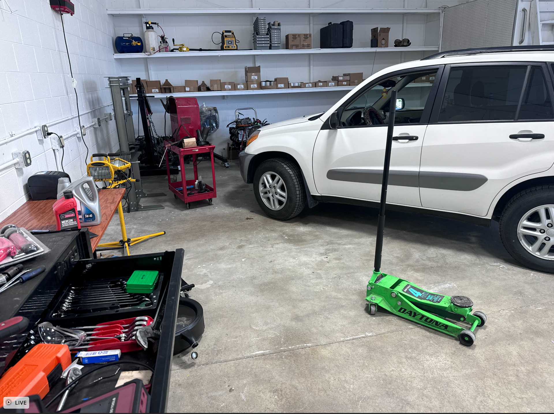 Inside auto medics garage | Auto Medics