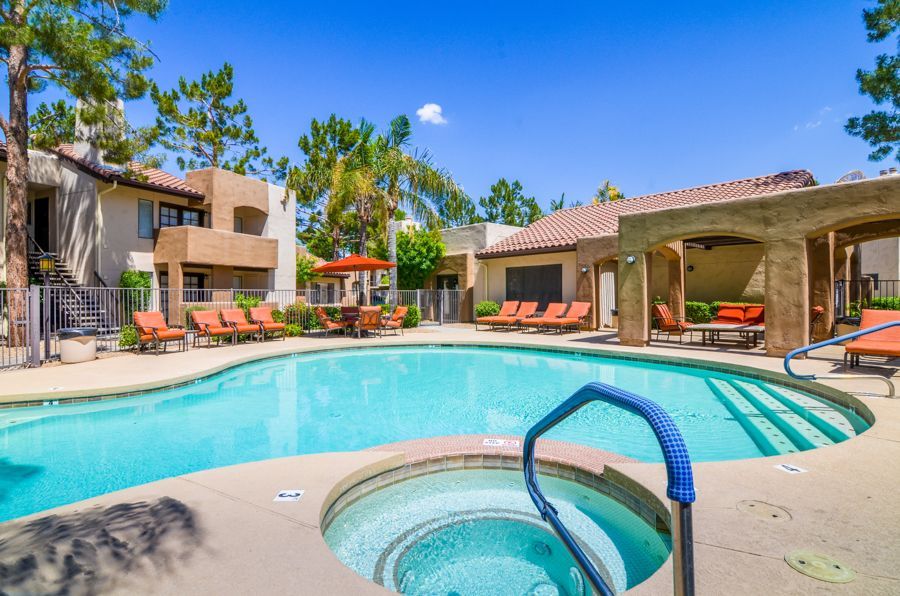 Swimming pool at Desert Horizon in Scottsdale, AZ.