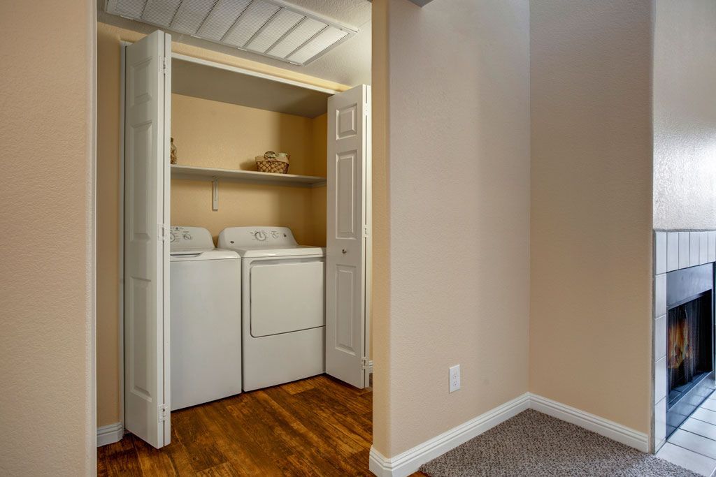 In-unit laundry at Desert Horizon in Scottsdale, AZ.