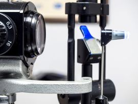 Tonometer Tonometer