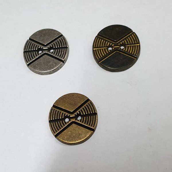 כפתורי תפירה מעוצבים