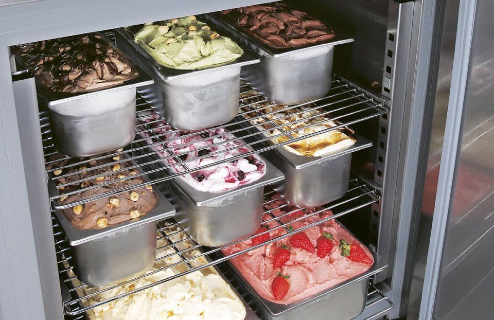 armadi frigoriferi per pasticcerie e gelaterie
