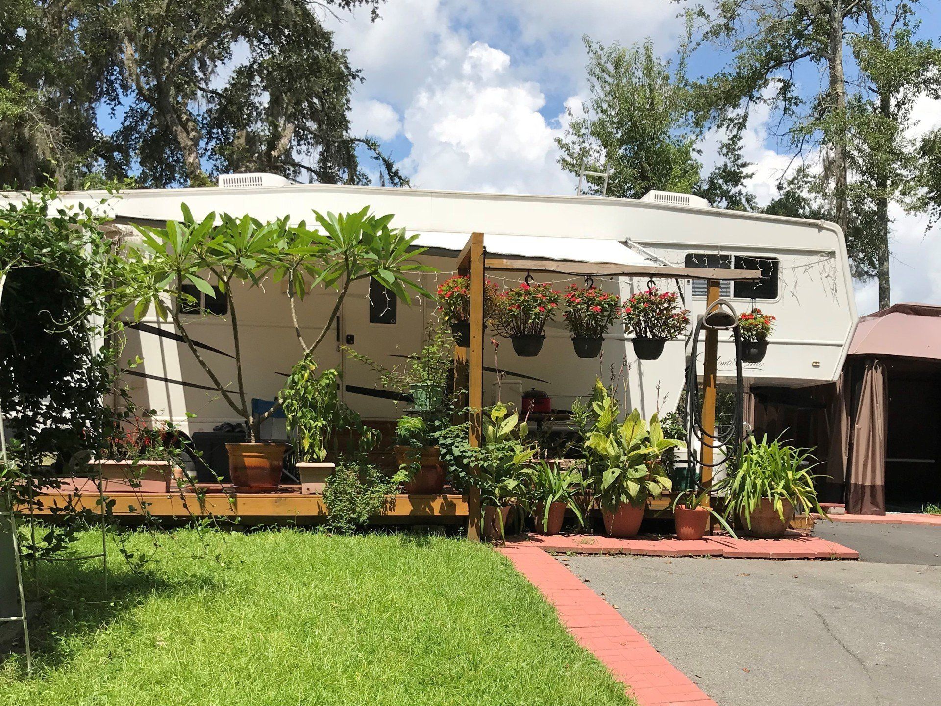 River Park Valdosta RV Park in Valdosta,