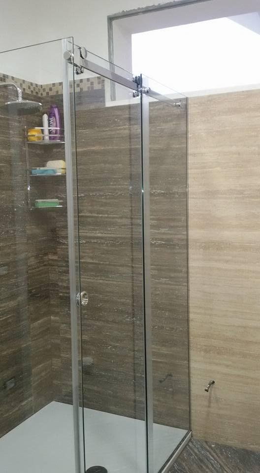 box doccia realizzato in vetro