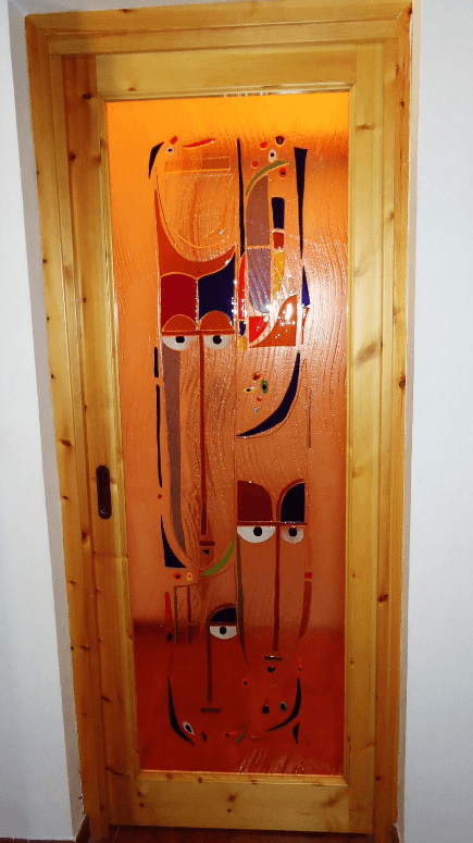 disegno artistico su vetro