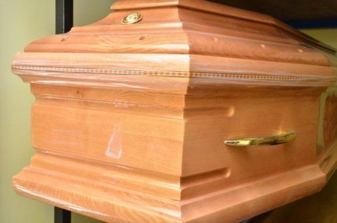 bara in legno chiaro