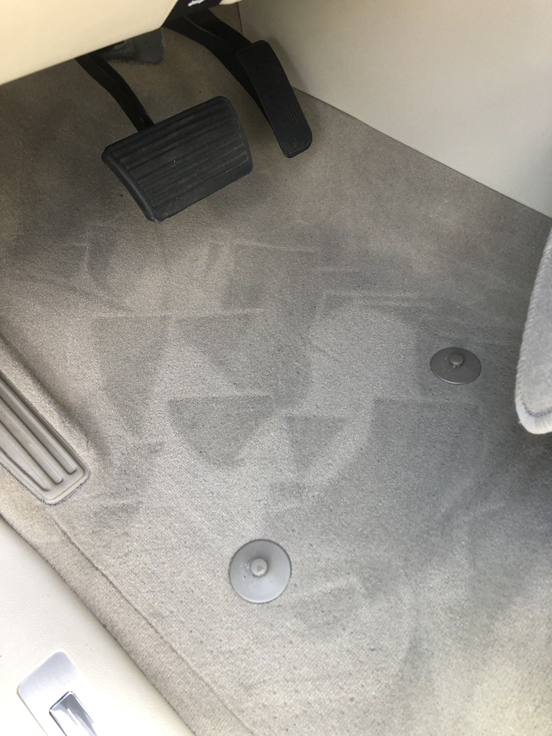 Mobile Auto Detailing West Chester, PA Juniors Custom Auto Detailing