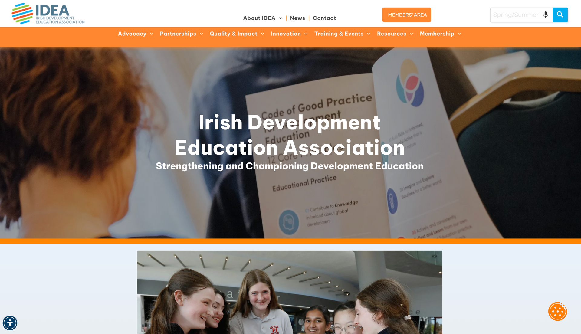Irish Development Education Association website homepage with people and publications.