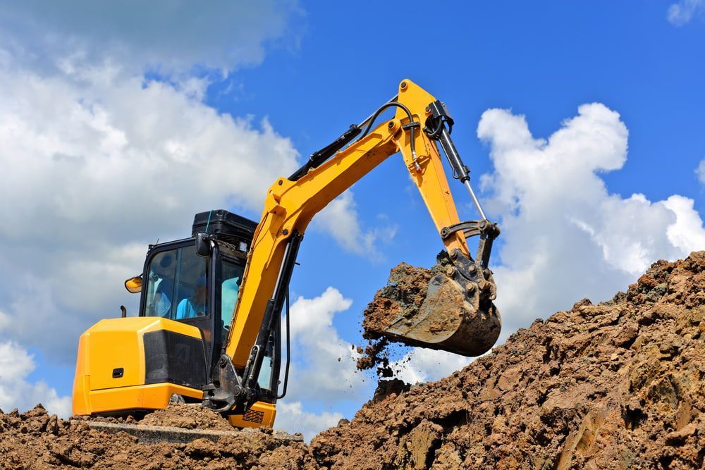 Discover the Earthworks Excavator Bin for all your Excavation Needs — Bustin' Free Earthworks in Bathurst, NSW