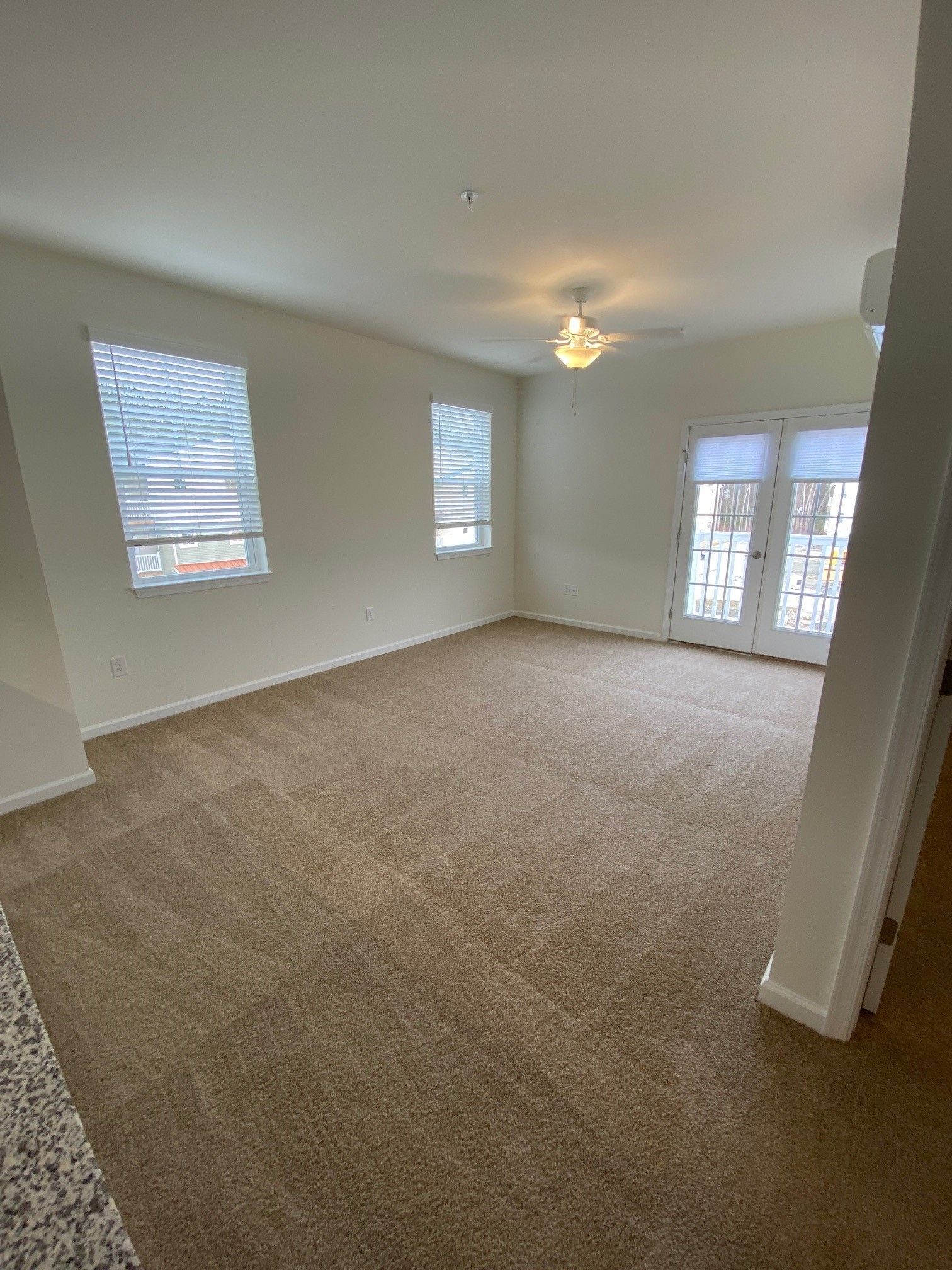 Photos at Weston Willows Apartments DE