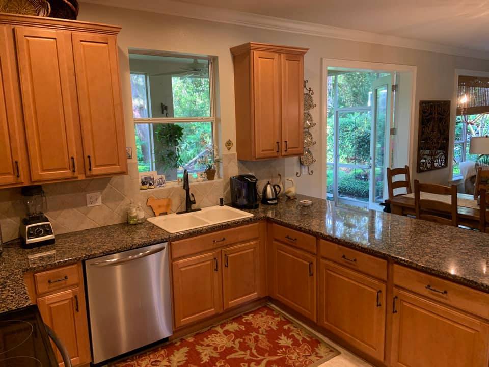 Kitchen cabinets | Tampa, FL | Rays Up Painting