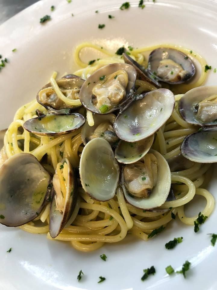 spaghetti con vongole