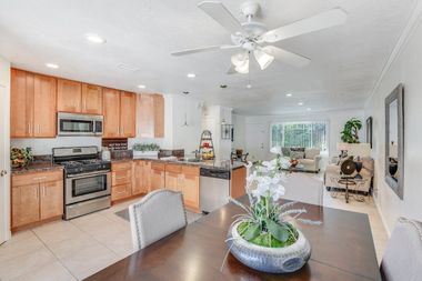 Americana Apartments