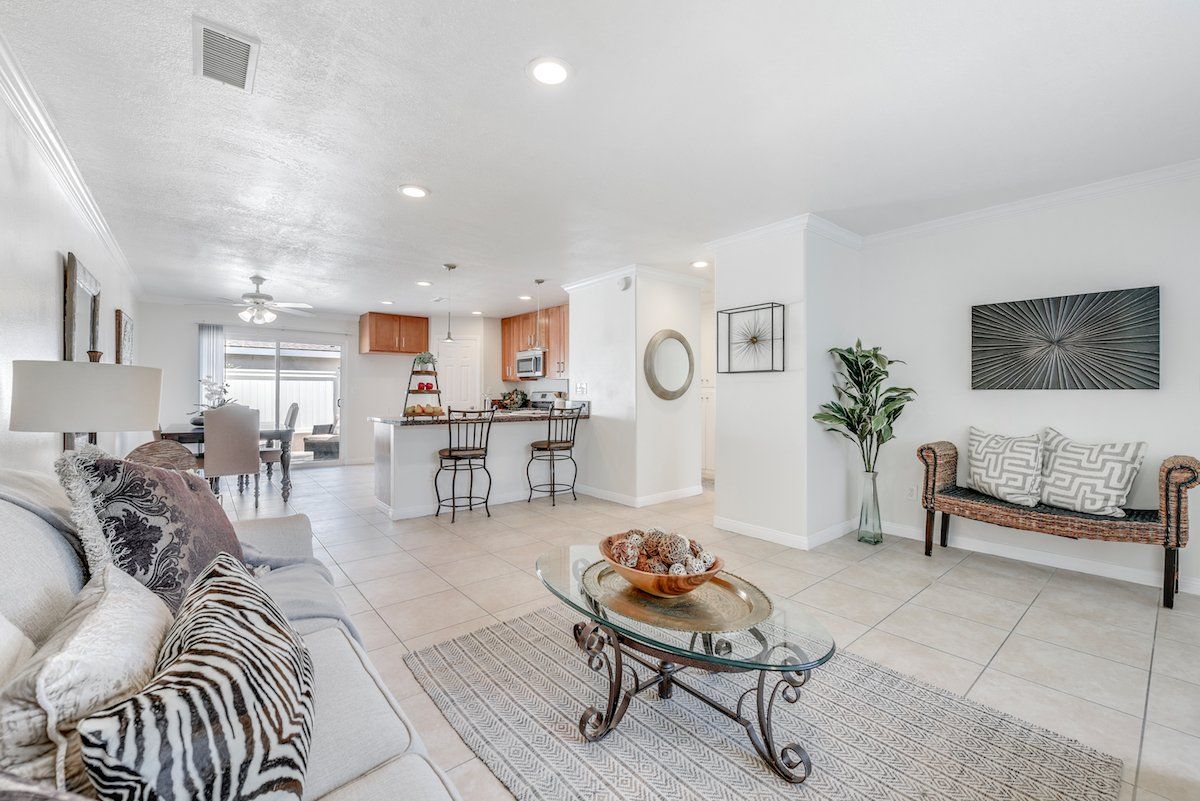 Americana Apartments Orange Gallery