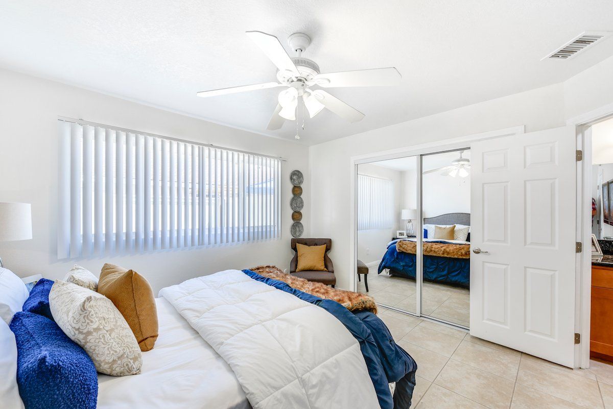 Americana Apartments Orange Gallery