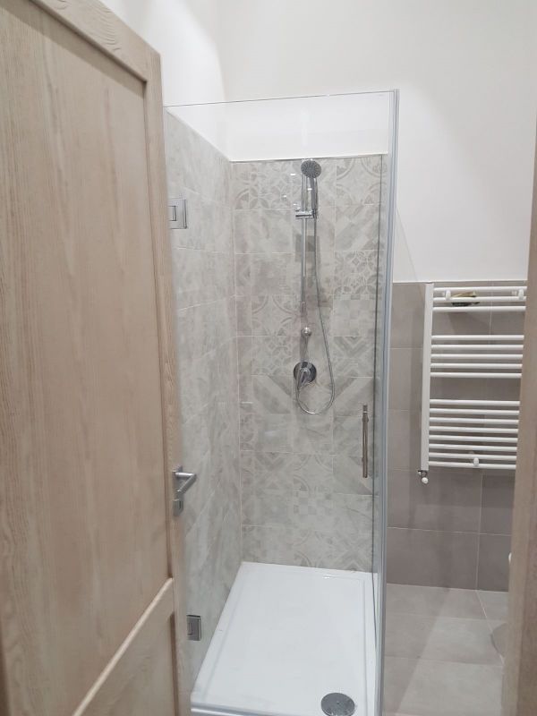 anta in vetro per box doccia