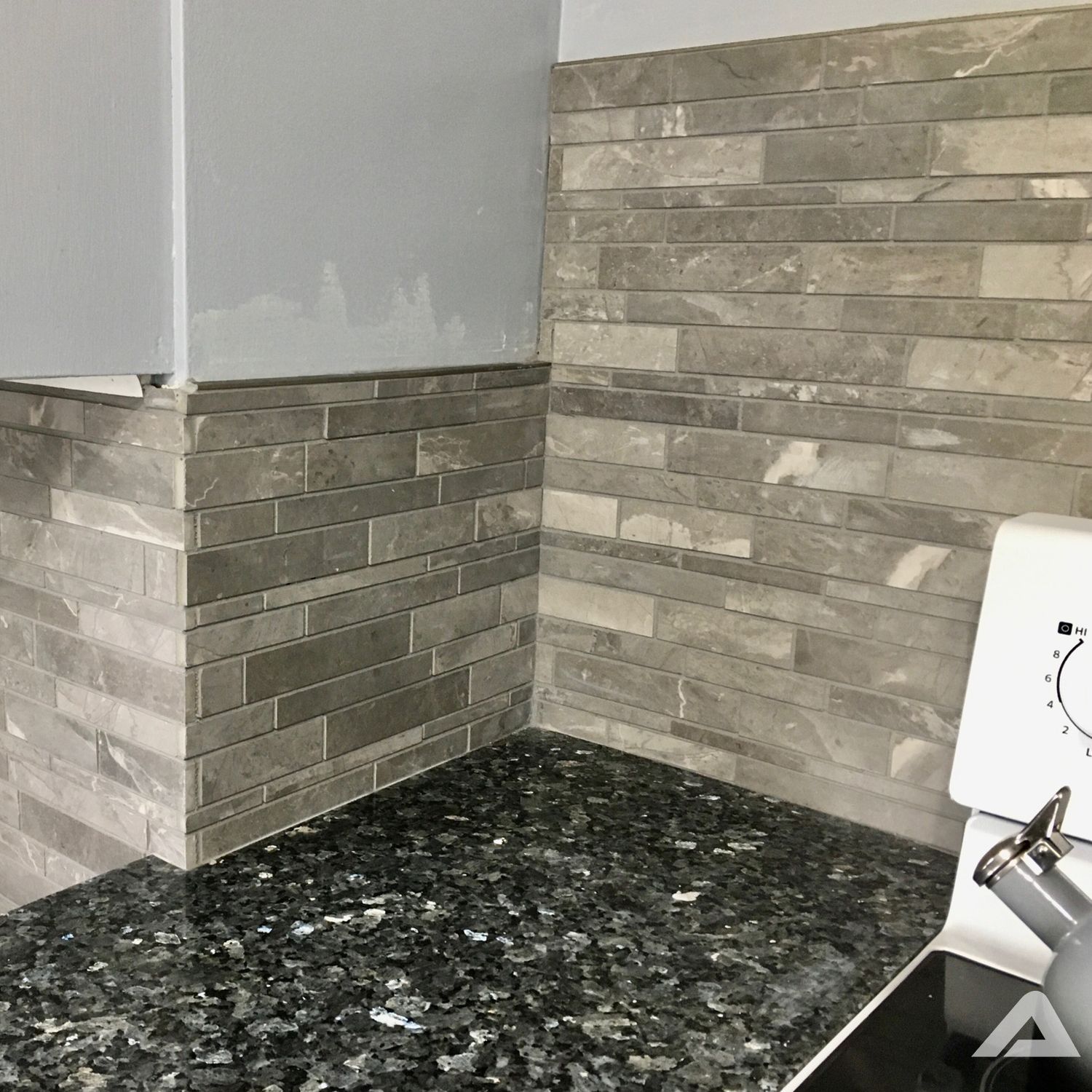 Manchester NH tile backsplash contractor