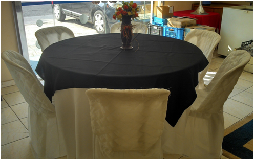 Toalhas de Mesa e Capas de Cadeira para Locação | Demifest Locação