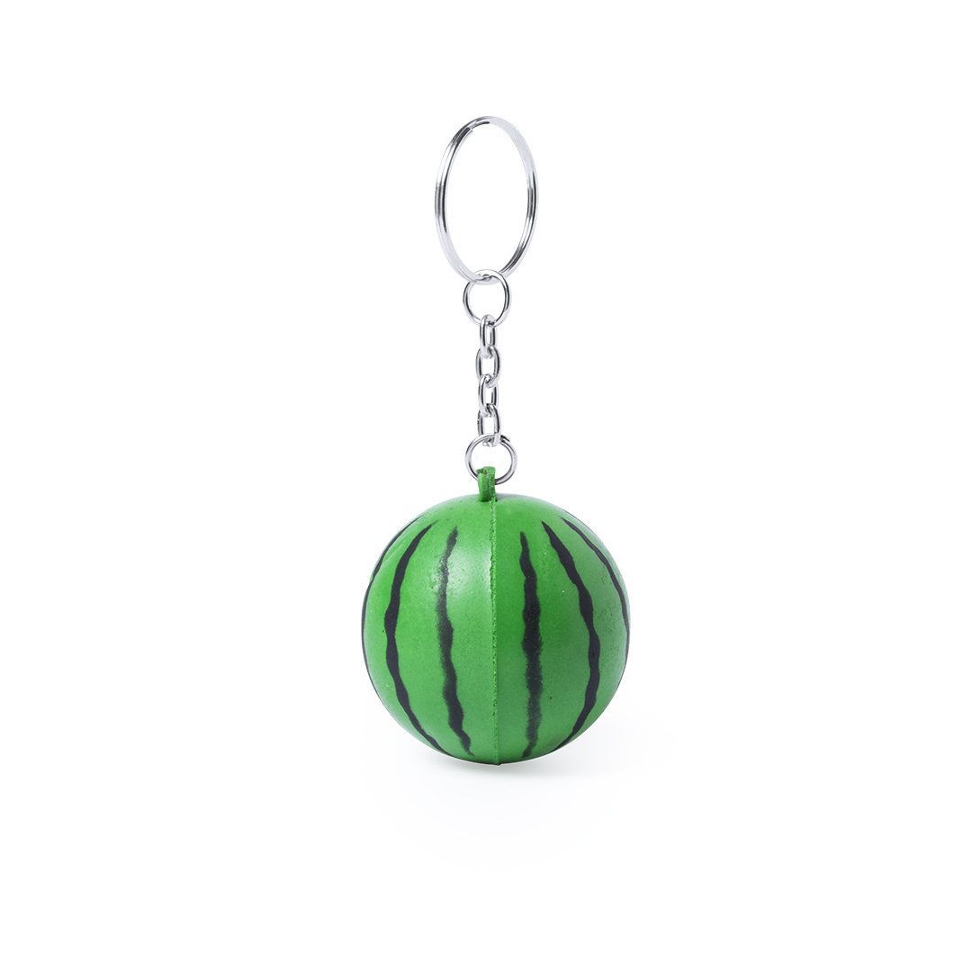 Una pequeña pelota antiestrés redonda y verde con forma de sandía, sujeta a un llavero de metal plateado.