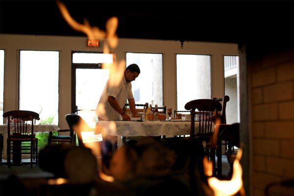 Chef preparing the table