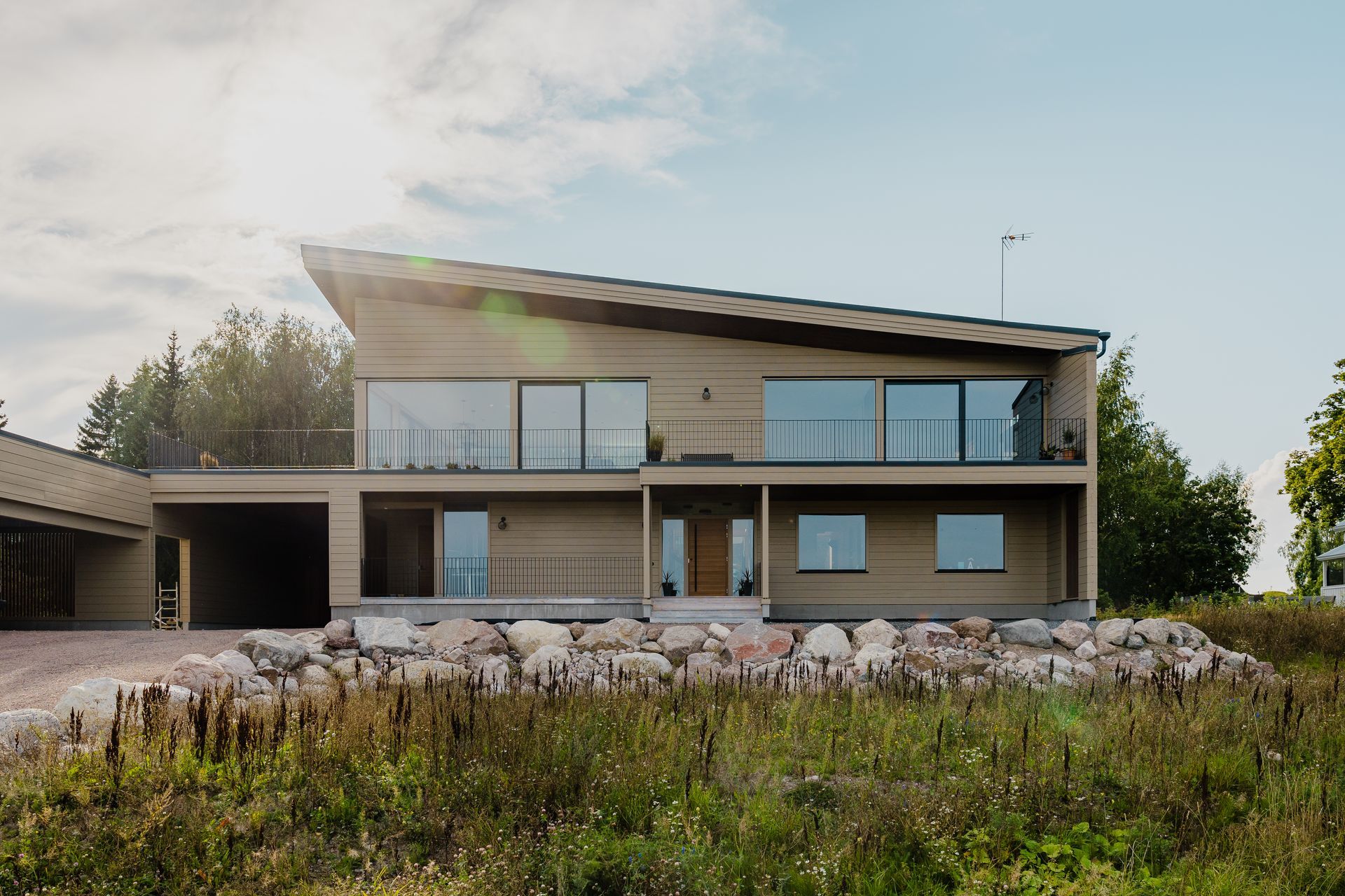 Talon maalaus Kauniainen