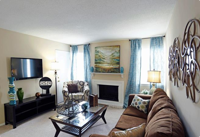 Reserve at Mount Moriah - Living Room with Fire place