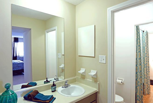 Reserve at Mount Moriah -Bathroom 02