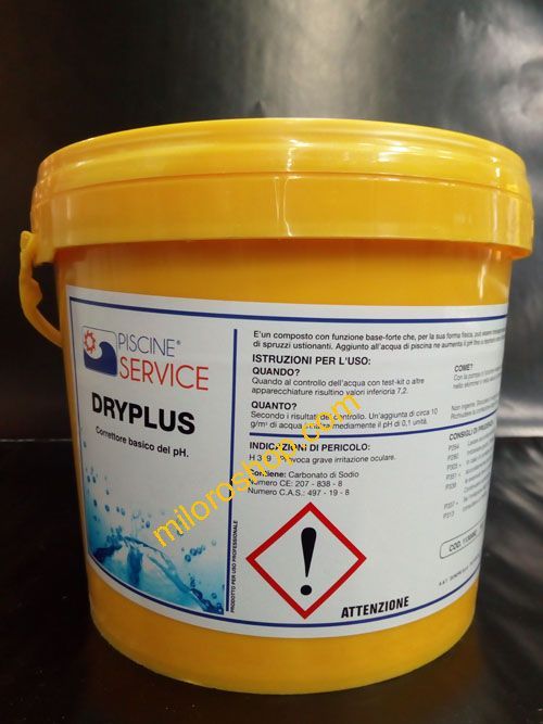 Un secchio giallo con un'etichetta bianca che dice dryplus